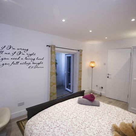 לונדון Cosy Marylebone Two Bedrooms Apartment מראה חיצוני תמונה